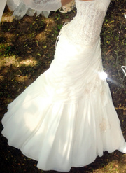 Свадебное платье очень красивое